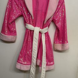 Bathrobes: & Onsie: Sz6 /6x $4.00! Each. Chino , Ca