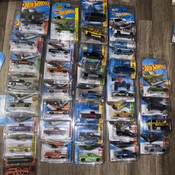 Hot wheels Chevy Silverado lot