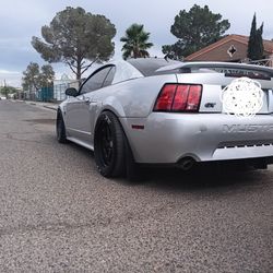 2004 Ford Mustang