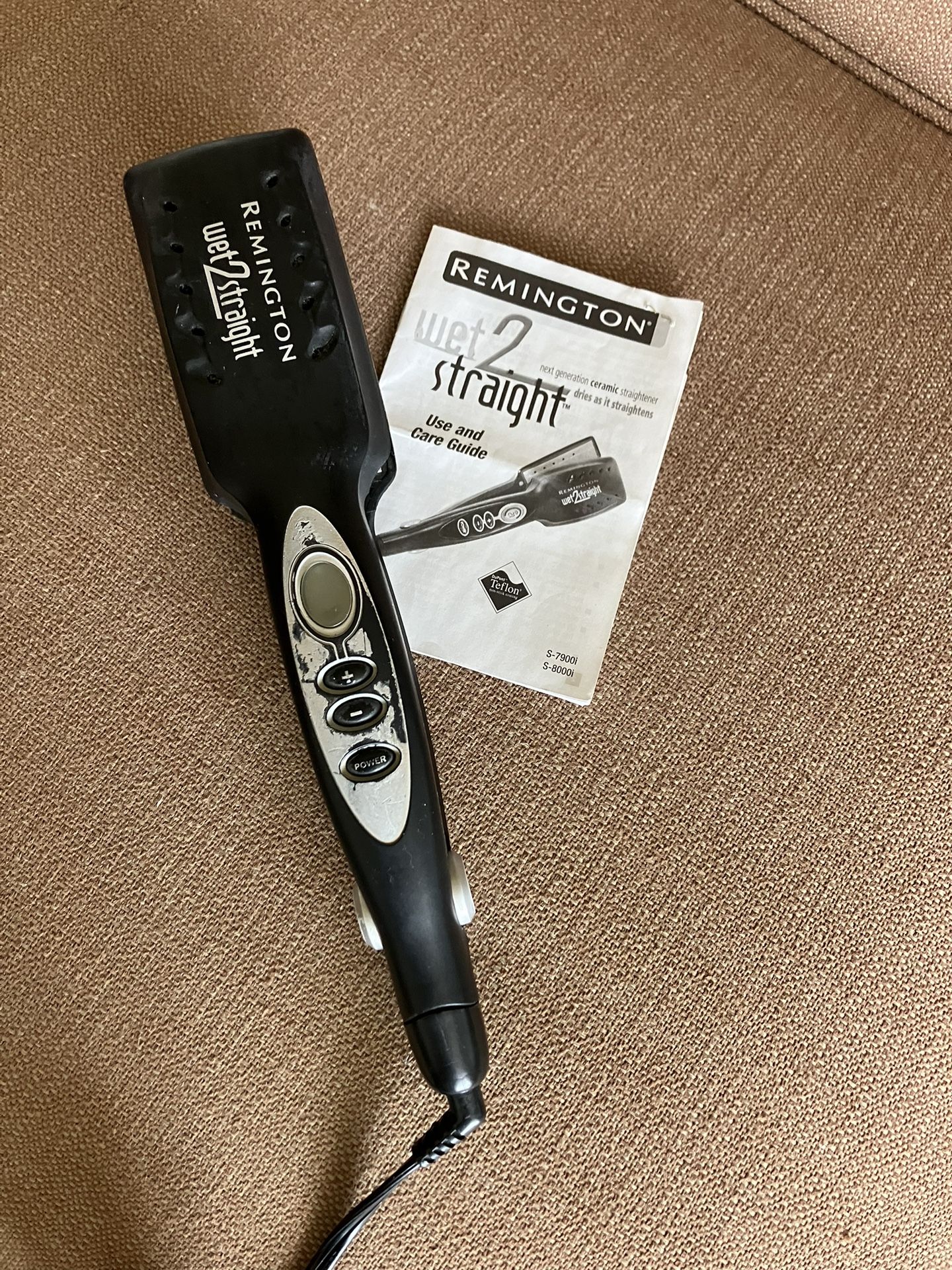 Wet 2 Straight Ceramic Hair Straightener