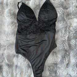 Fashion Nova Black Bodysuit