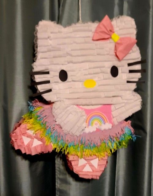 Ballerina Hello Kitty Pinata