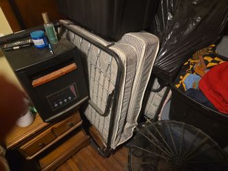 Bed for camping  or extra poeple