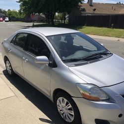 2010 Toyota Yaris