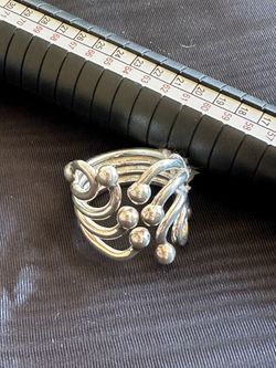 Silver Modern Statement Ring – Size 8