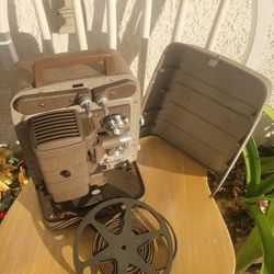 V.Bell &Howell Projector Model 253 RV