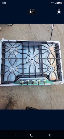 30" cooktop stainless steel Frigidaire gallery new available now$650