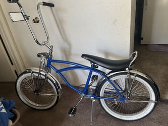 Huge 3 family yard sale