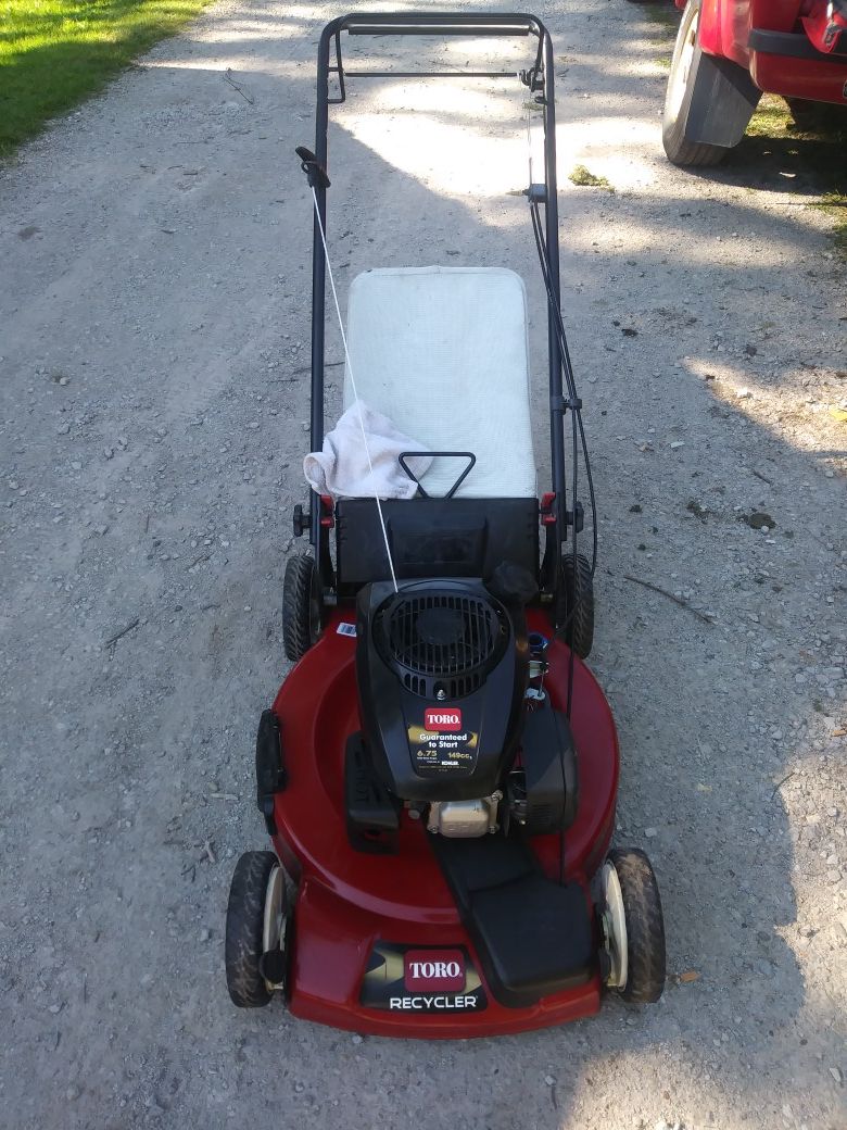 Toro self-propelled mower