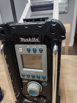 Makita Job Site Radio