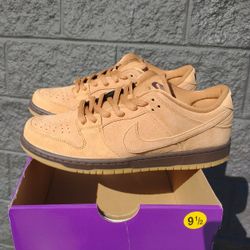 New Nike SB Dunk Low Pro Men Size 9.5