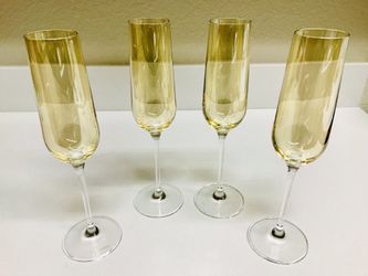 4 Gold/Yellowish Tinted Glass Stem Wine Champagne Glasses Flutes 9 1/2”T x 2 1/8”Dia