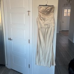 Evening Gown In Champagne By Niteline Size 6