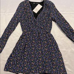 NWT Floral Long Sleeve Dress