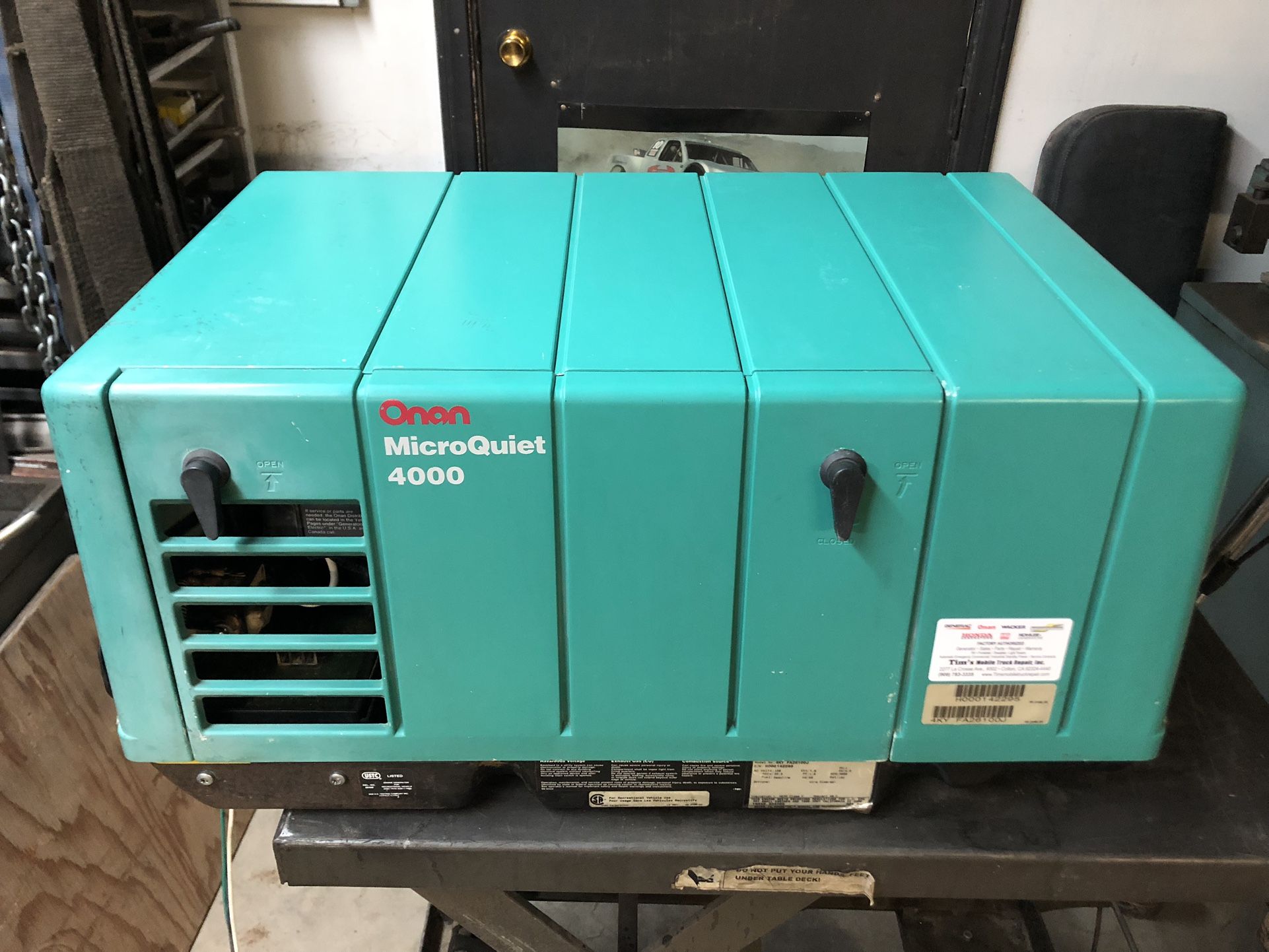Onan Rv Generator 4,000 Watt Gasoline for Sale in Grand Terrace, CA