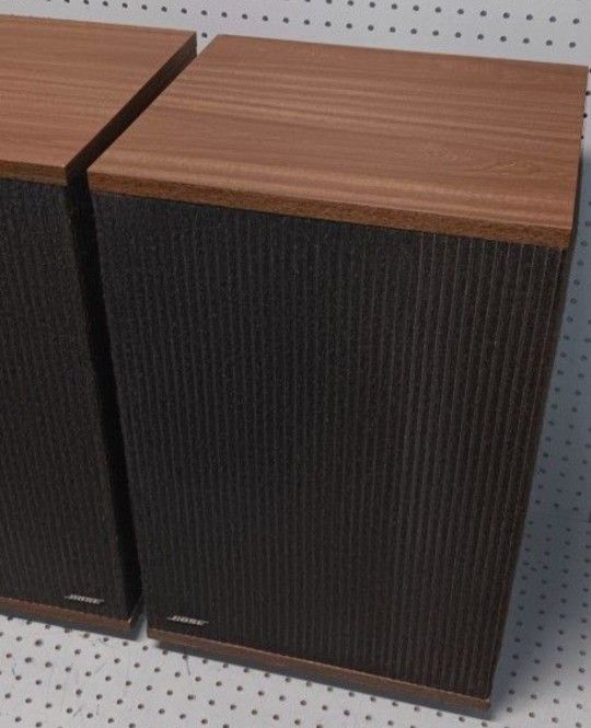 Bose 501 Series IV Speakers,Perfect Condition