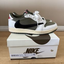 Nike Air Jordan 1 Retro Low OG SP Travis Scott Medium Olive Green Sneaker Size 10 Men’s