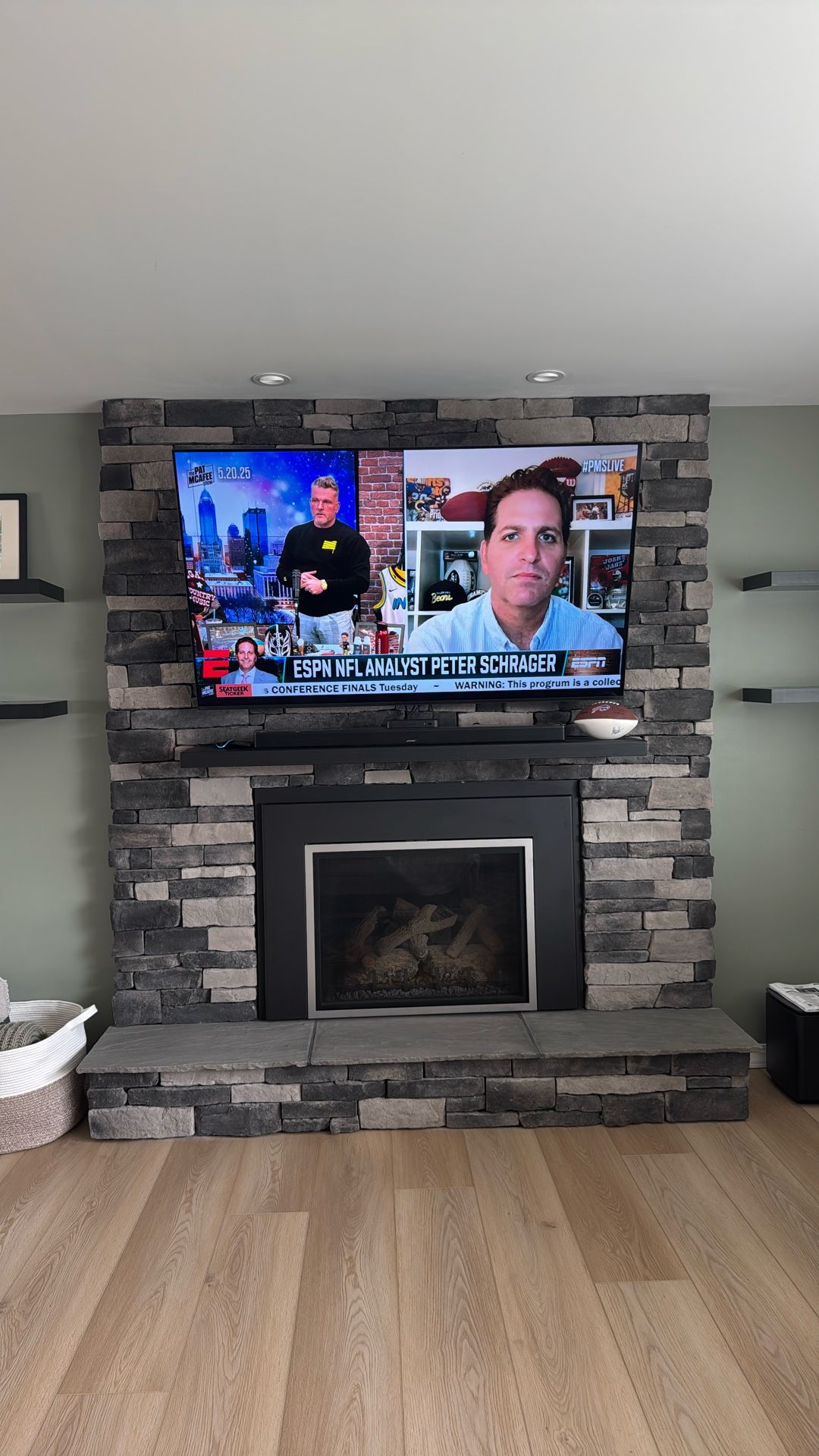 Sony - 65" Class BRAVIA XR A80J Series OLED 4K UHD Smart Google TV