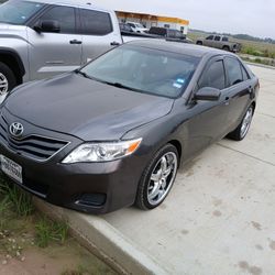 Toyota Camry 2011