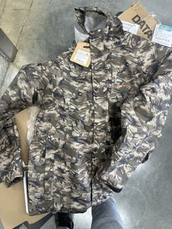 Grundens Men’s Neptune Commercial Fishing Jacket | Waterproof, Adjustable