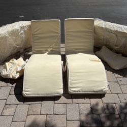 4 Lounger Chairs By Sunnylife Brand Like New Waterproof Chair Outdoor Furniture Patio Beach Boat Sun Pool