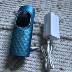 LOW PRICE MOVING- NEW $300 LASER HAIR REMOVER 