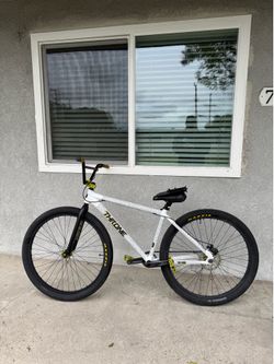 Throne Goon 29er