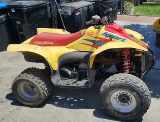 POLARIS 1999  400 SEMI AUTOMATIC