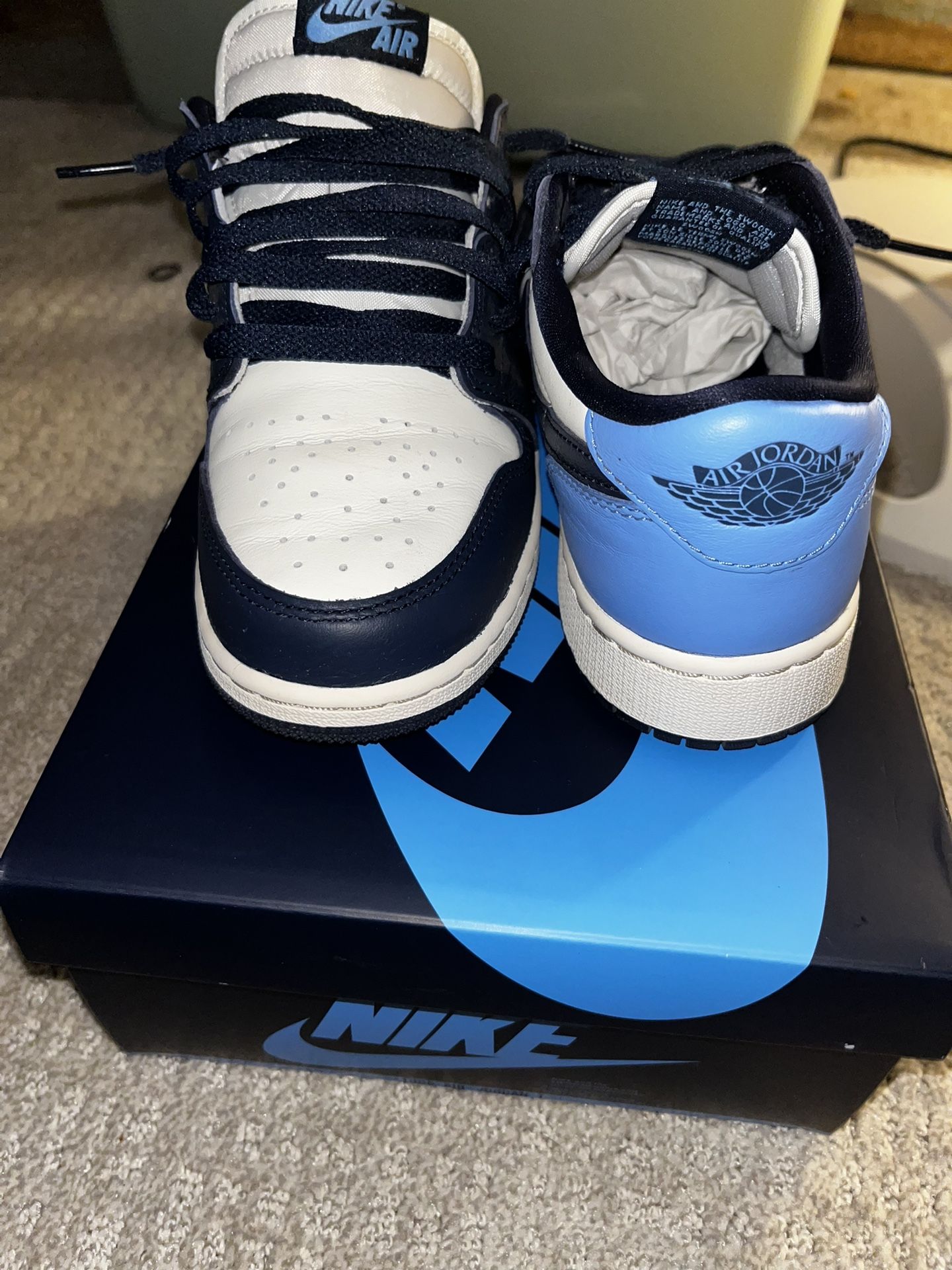 Jordan 1 Low Blue & White