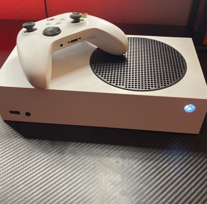 Xbox series S 556 gb got 2024 january 