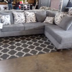 Beautiful Sectional ( Ask For Jose)