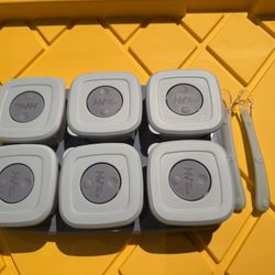 Baby Food Storage Containers (w/ Lids, Tray & 2 Silicone Spoons