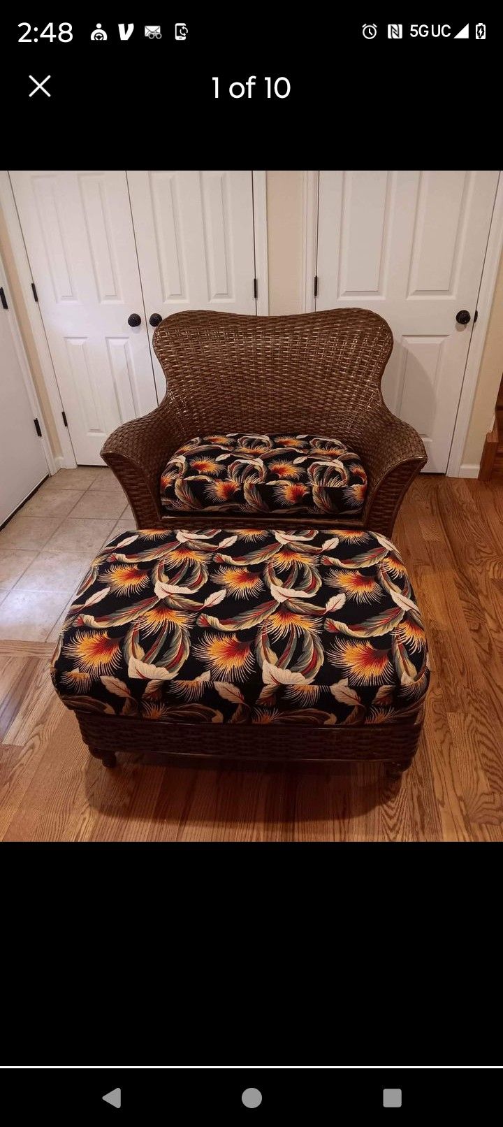 Lane Venture Chair and Ottoman