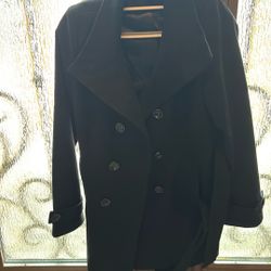 Women’s Coat Like New L