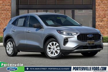 2023 Ford Escape