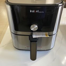 Instant Pot Vortex Plus 6-In-1 6-Quart Large Air Fryer Oven With Customizable Smart Cooking Programs, Non-Stick And Dishwasher-Safe Basket, Includes F