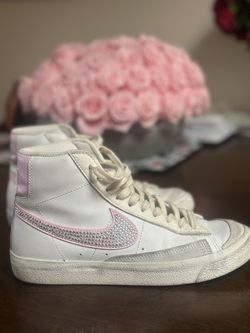 77 Nike Blazers White/Pink Rhinestones 