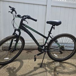 Schwinn Sidewinder Mountain Bike
