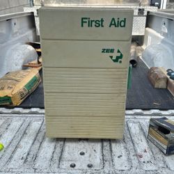 Vintage First Aid Cabinet (used) 