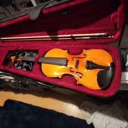 Student 4/4 Violin