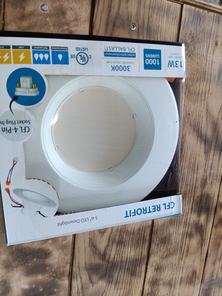 Industrial/commercial Grade CFL Retrofit Downlights