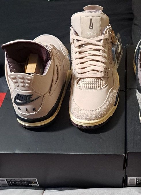 Jordan 4 A Ma Maniere WYWS. Size 11M/12.5W