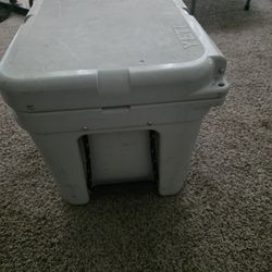 Yeti Cooler