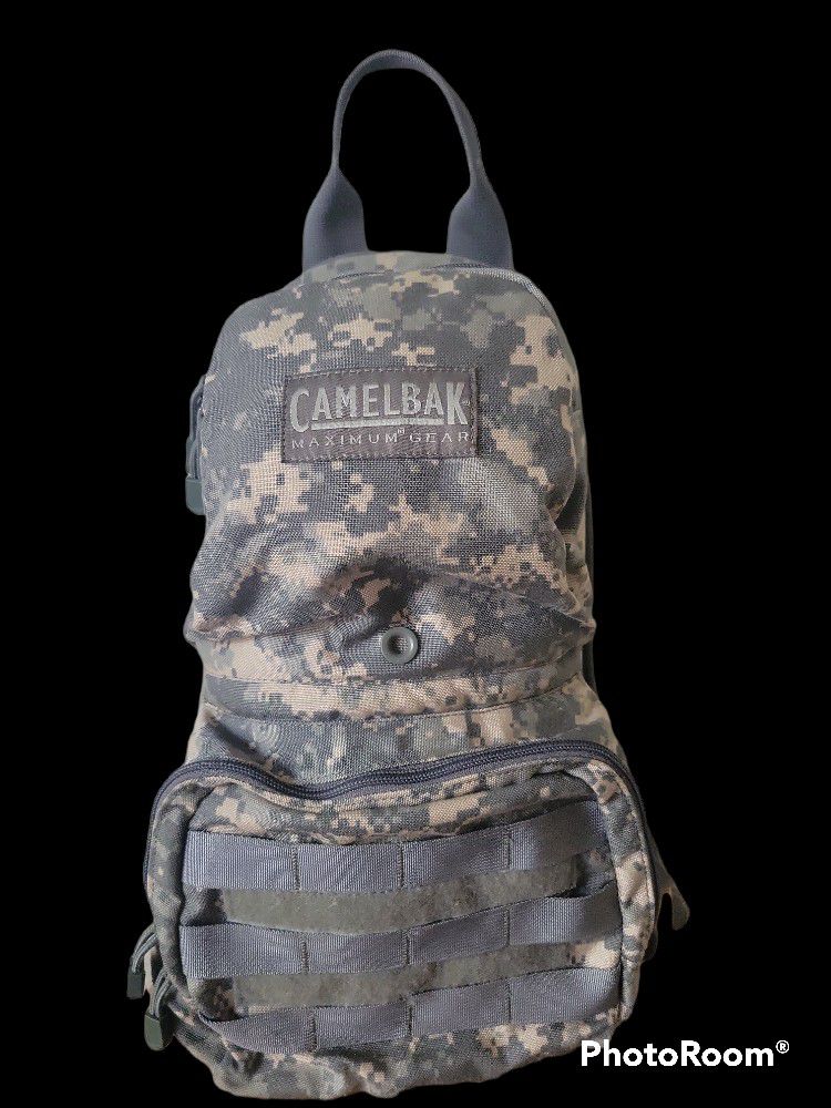 Camelbak Maximum Gear Hydration Backpack Camo