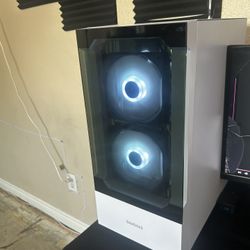 Gaming Pc , Mouse And Keyboard