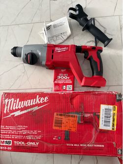 Milwaukee M18 Brushless 1 in. SDS-Plus D-Handle Rotary Hammer (Tool-Only)