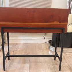 Wooden Plantar