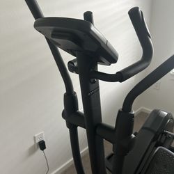 Elliptical Xterra 2.5