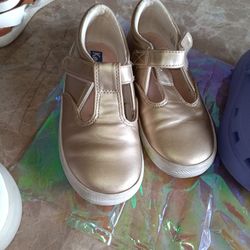 Little Girl Shoes Like New !! Croocs And Keds NeW