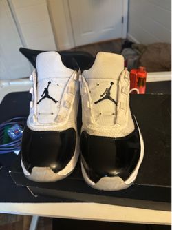 Girls Jordan’s gs